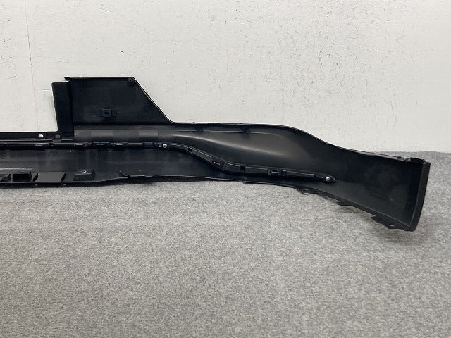 新車取り外し!クラウン クロスオーバー AZSH35 RS/TZSH35 純正 リア スポイラー 52169-30320/30/460/470 素地 トヨタ(147325)