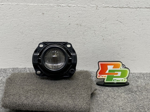 新品!X3 E83 純正 フォグランプ/フォグライト ハロゲン ZKW 623,01,000,02 63173416773 BMW(147326)