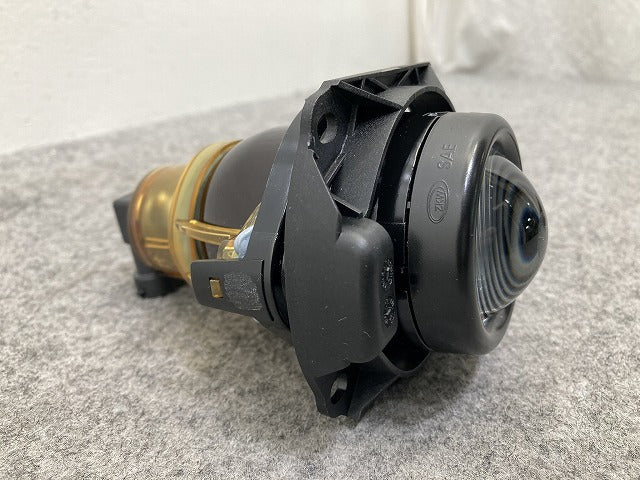 新品!X3 E83 純正 フォグランプ/フォグライト ハロゲン ZKW 623,01,000,02 63173416773 BMW(147327)