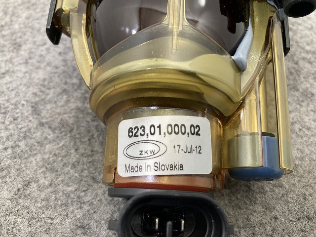 新品!X3 E83 純正 フォグランプ/フォグライト ハロゲン ZKW 623,01,000,02 63173416773 BMW(147327)