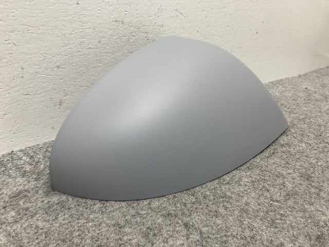 新品!トゥアレグ 7P 系/2015-2017 純正 右 ドアミラー カバー A2126438/A2126436 7P6857538BGRU サフ フォルクスワーゲン(147345)