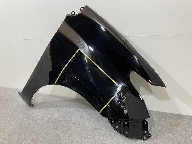 シエンタ MXPC10G ハイブリッド/MXPL10G/MXPL15G 純正 右 フロント フェンダー ブラック 202 トヨタ(147355)