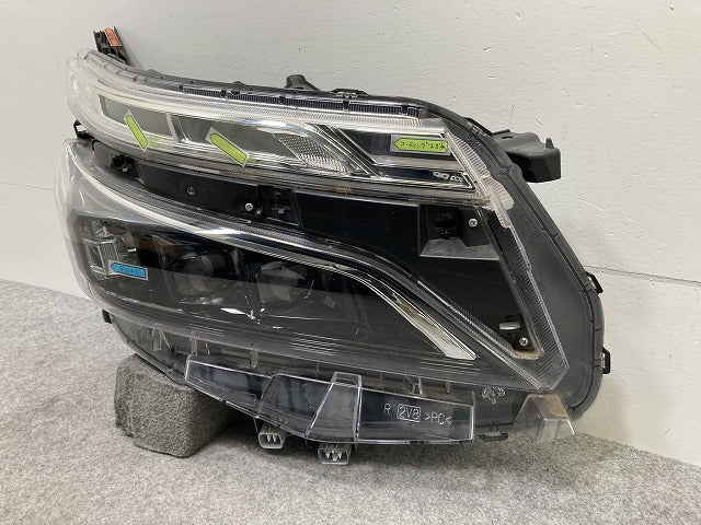 ヴォクシー VOXY ZS/煌 80系/ZRR80W/ZRR85W/ZWR80W 純正 後期 右 ヘッドライト/ランプ LED レベライザー 刻印K 28-240 81130-28J10(147359)