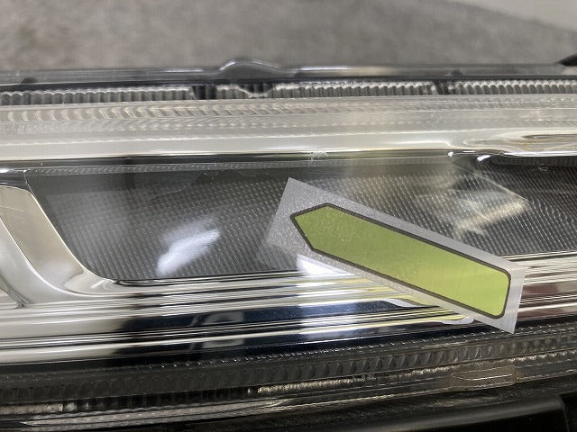 ヴォクシー VOXY ZS/煌 80系/ZRR80W/ZRR85W/ZWR80W 純正 後期 右
