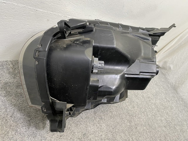 デイズ B21W 純正 右 ヘッドライト/ランプ ハロゲン レベライザー STANLEY W1047 26010-6A02F 日産(147360)