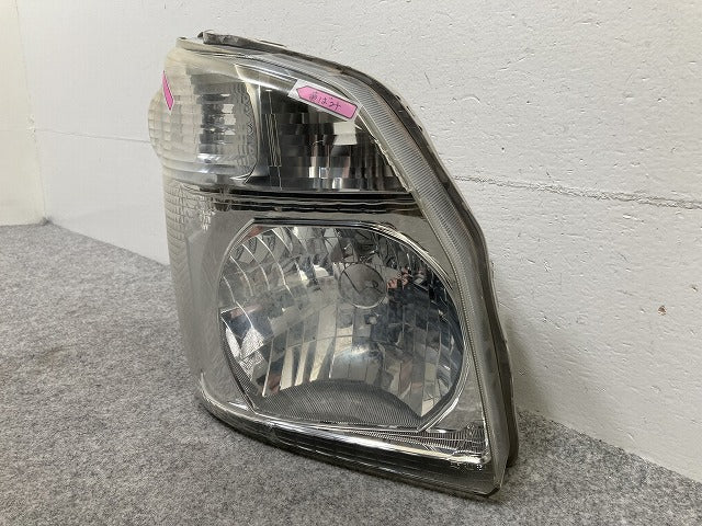 キャリイ トラック DA16T 純正 右 ヘッドライト/ランプ レベライザーハロゲン KOITO 100-59296 35120-82M01 スズキ(147361)