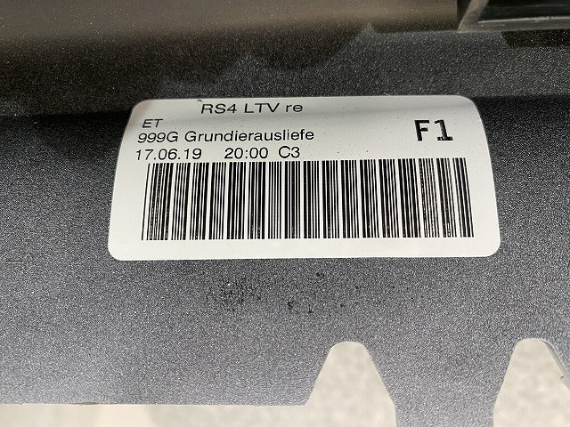 新品!A4(B9) 8W 系 純正 左 サイドステップ/サイドスカート 8W9.853.856.C/F 8W9853856FGRU サフ アウディ(147363)