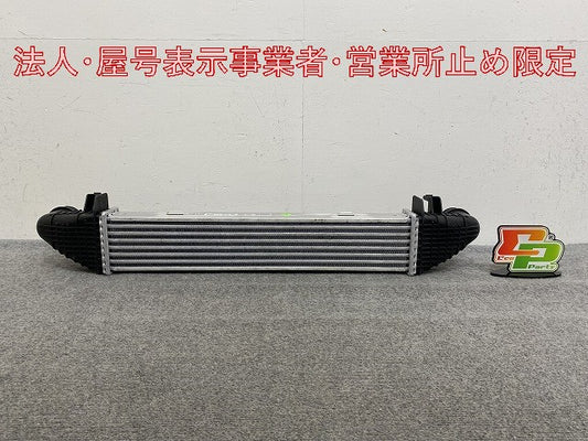 新品!Cクラス W204 純正  インタークーラー/チャージエアクーラー 84031012-001 CI359000P メルセデスベンツ(147365)