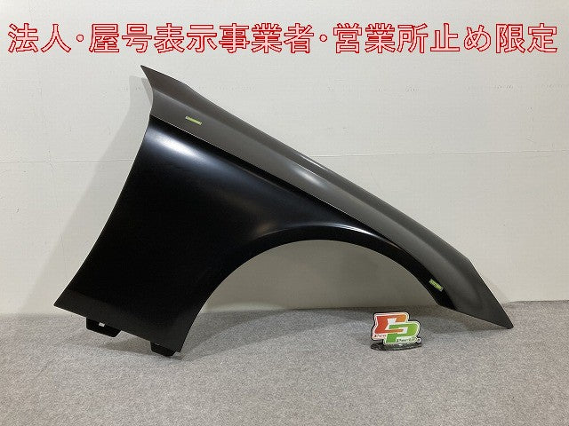新品!CLSクラス W219/C219 純正 右 フロント フェンダー A2198800818 未塗装 メルセデスベンツ(147367)