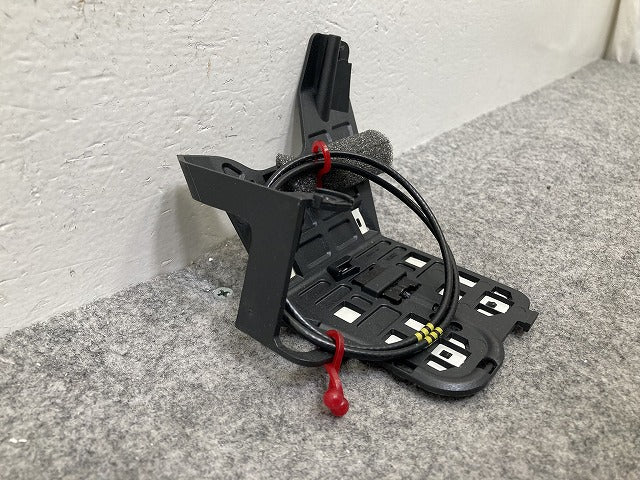 新品!CLSクラス C257 純正  ドアミラー アンテナ A2389052400 A2389052400 メルセデスベンツ(147386)
