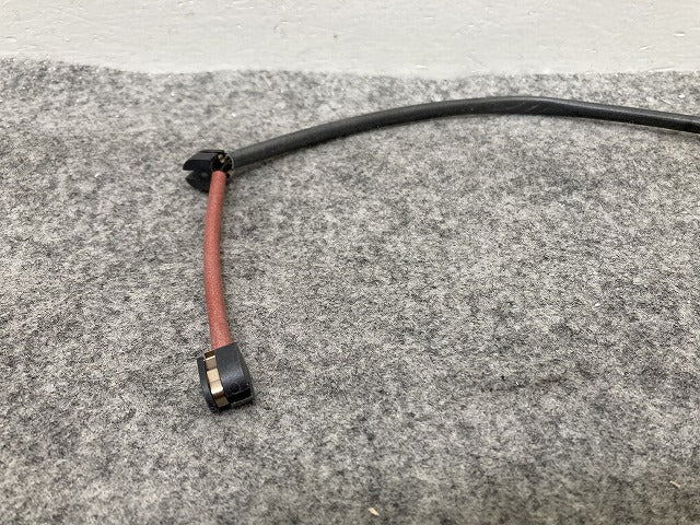 新品!957/カイエン 純正  ブレーキパット センサー 95561236562 ポルシェ(147394)