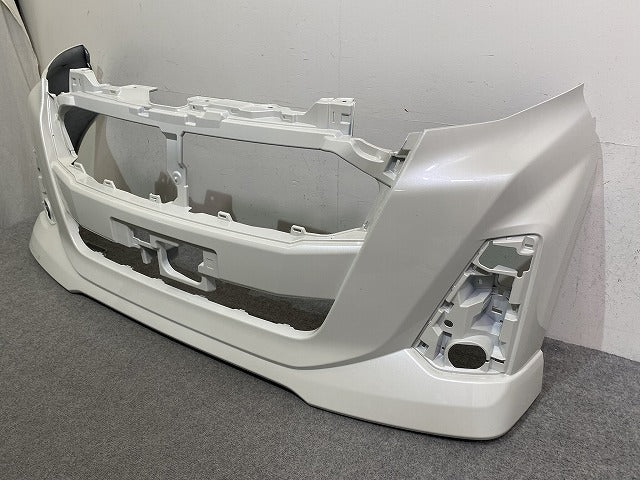 ルーミー/カスタム M900A/M910A 純正 後期 フロント バンパー 52119-B1450 パールホワイトIII W24 トヨタ(147418)