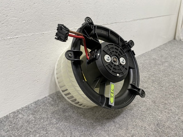 新品!7シリーズ E65/E66 純正  ブロアモーター/モーターファン 64116913401 BMW(147420)