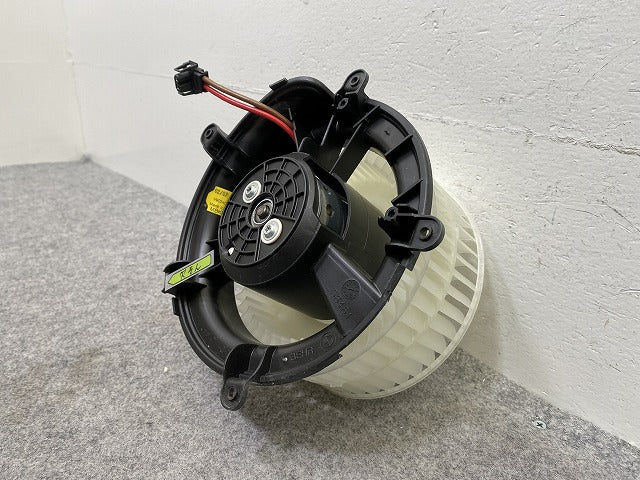 新品!7シリーズ E65/E66 純正  ブロアモーター/モーターファン 64116913401 BMW(147420)