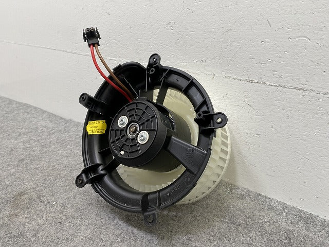 新品!7シリーズ E65/E66 純正  ブロアモーター/モーターファン 64116913401 BMW(147421)
