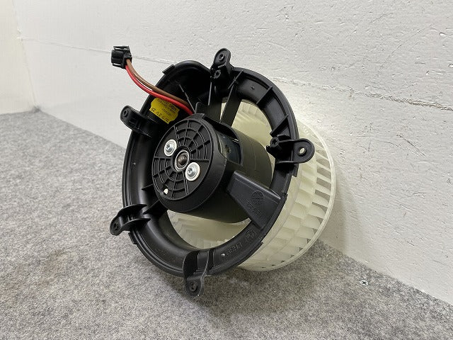 新品!7シリーズ E65/E66 純正  ブロアモーター/モーターファン 64116913401 BMW(147423)