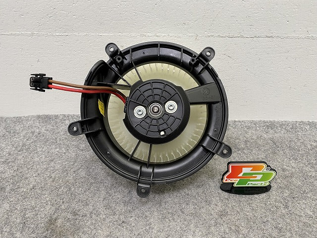 新品!7シリーズ E65/E66 純正  ブロアモーター/モーターファン 64116913401 BMW(147424)