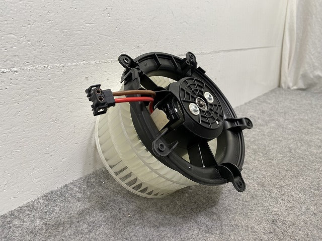 新品!7シリーズ E65/E66 純正  ブロアモーター/モーターファン 64116913401 BMW(147424)