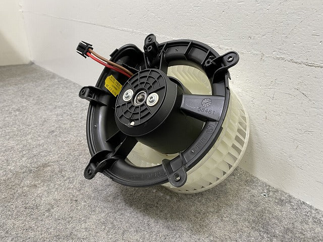 新品!7シリーズ E65/E66 純正  ブロアモーター/モーターファン 64116913401 BMW(147424)