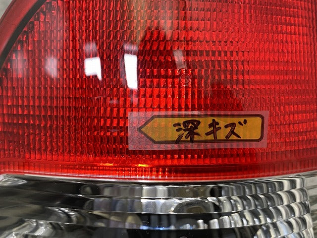新品!Aクラス W168 純正 右 テールランプ/ライト/レンズ ハロゲン ULO 3320 A1688202864 メルセデスベンツ(147426)