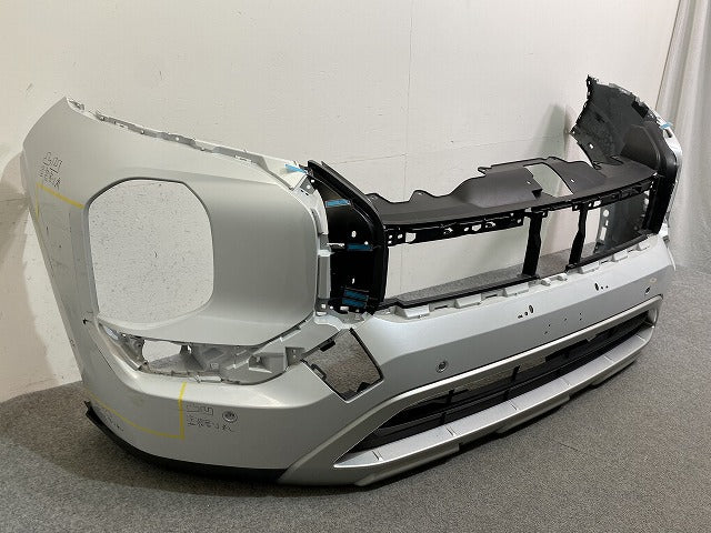 アウトランダー PHEV/GN0W 純正 フロント バンパー スポイラーロアグリル付 6400J891ZZ ホワイトダイヤモンド W85 三菱(147431)