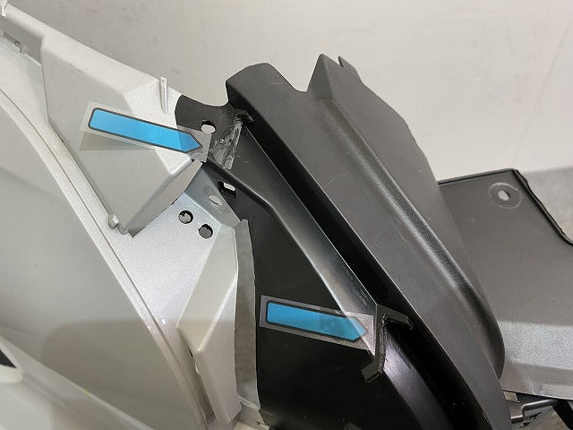 アウトランダー PHEV/GN0W 純正 フロント バンパー スポイラーロアグリル付 6400J891ZZ ホワイトダイヤモンド W85 三菱(147431)