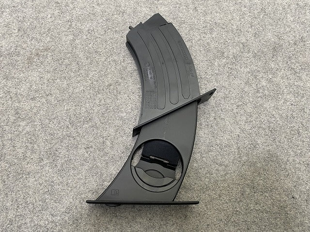 新品!5シリーズ E60/E61 純正 左  ドリンクホルダー/カップホルダー 5145 7 034 132-05 51459125622 BMW(147436)