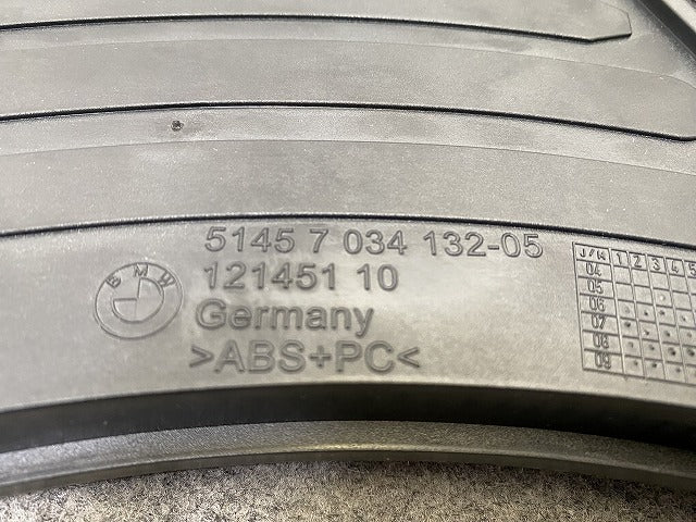 新品!5シリーズ E60/E61 純正 左  ドリンクホルダー/カップホルダー 5145 7 034 132-05 51459125622 BMW(147437)