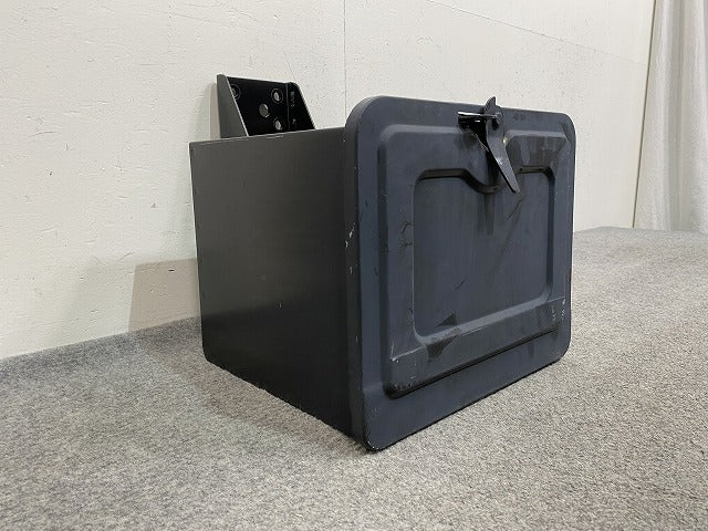 新車取り外し!ダイナ/デュトロ 純正  工具箱/ツールボックス 未塗装 トヨタ(147455)