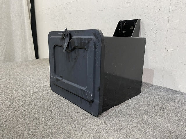 新車取り外し!ダイナ/デュトロ 純正  工具箱/ツールボックス 未塗装 トヨタ(147455)