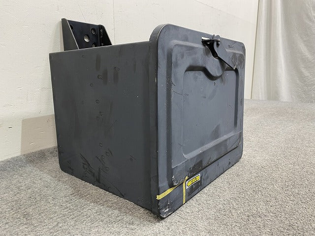 新車取り外し!ダイナ/デュトロ 純正  工具箱/ツールボックス 未塗装 トヨタ(147456)