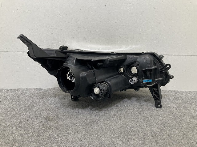 デイズ ハイウェイスター B21W 純正 左 ヘッドライト/ランプ ハロゲン レベライザー STANLEY W1048 日産(147468)