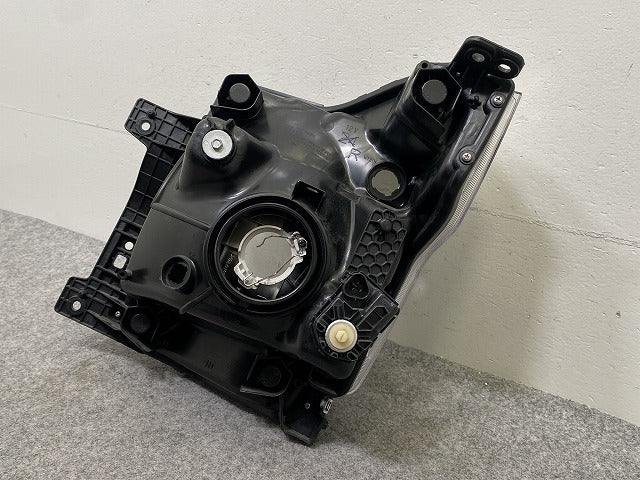 ワゴンR MH35S/MH55S 純正 右 ヘッドライト/ランプ ハロゲン レベライザー KOITO 100-59374 スズキ(147498)