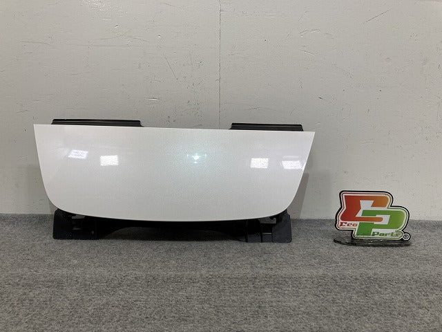 リーフ/LEAF ZE1 純正 フロント チャージポートカバー ピュアホワイトパール QAC 日産(147505)