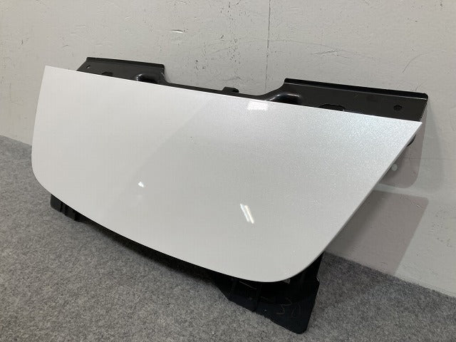 リーフ/LEAF ZE1 純正 フロント チャージポートカバー ピュアホワイトパール QAC 日産(147505)