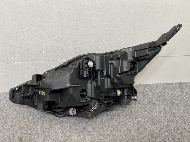 デイズ ハイウェイスター/eKクロス B44W/B45W/純正 右 ヘッドライト/ランプ LED レベライザー 刻印B KOITO 100-23776 26010-7ME0A (145588)