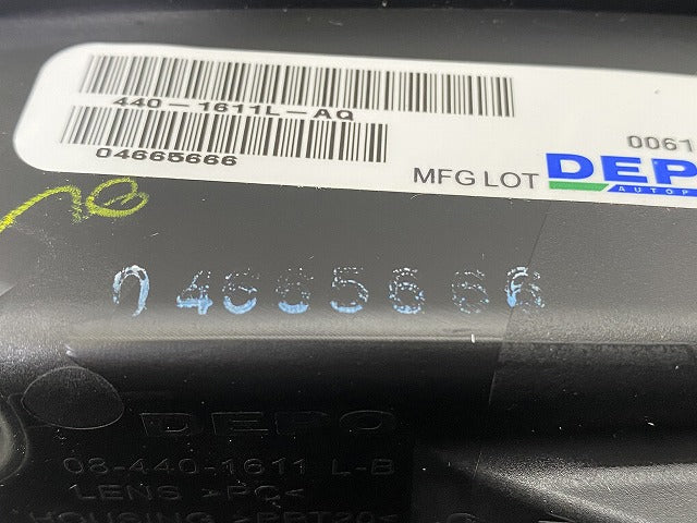 新品!Eクラス W212 純正 左 フォグランプ LED デイタイムランニングライト 440-1611L-AQ 2128200756 メルセデスベンツ(147515)