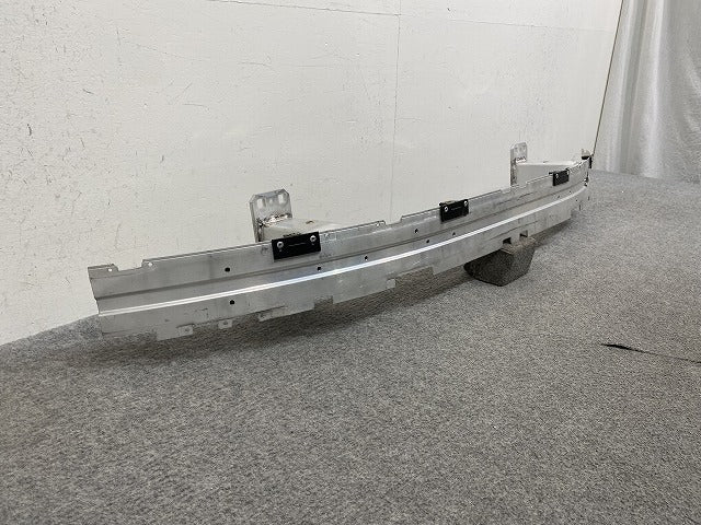新品!5シリーズ E60/E61 純正 フロント バンパー カバー 51117148586 BMW(147517)