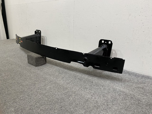 新品!1シリーズ E87 純正 フロント バンパー カバー 51117058450 BMW(147519)