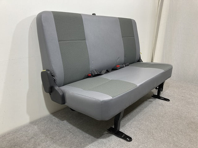 新車取り外し!タウンエース 純正  リア シート 71300-BZK20-B1 グレー ソリッド トヨタ(147520)