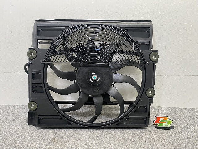新品!7シリーズ E38 純正  電動ファン モーター 64548380774 BMW(147526)