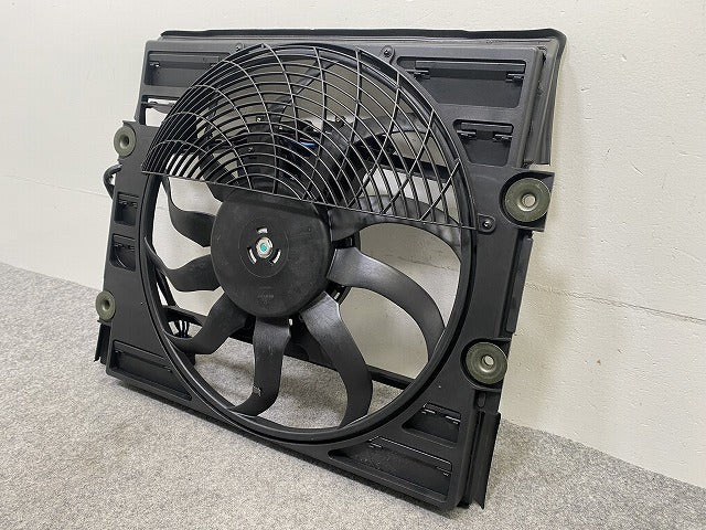 新品!7シリーズ E38 純正  電動ファン モーター 64548380774 BMW(147526)