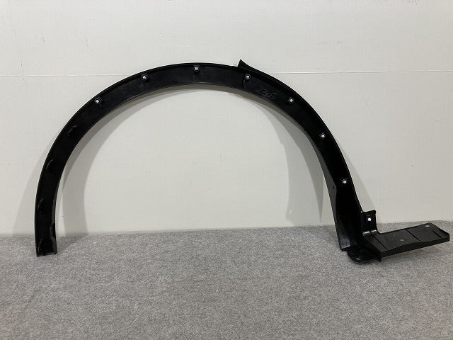 新車取り外し!クラウン/クロスオーバー TZSH35/AZSH35 純正 左 リア フェンダーアーチモール/オーバーフェンダー 75606-30210(147529)