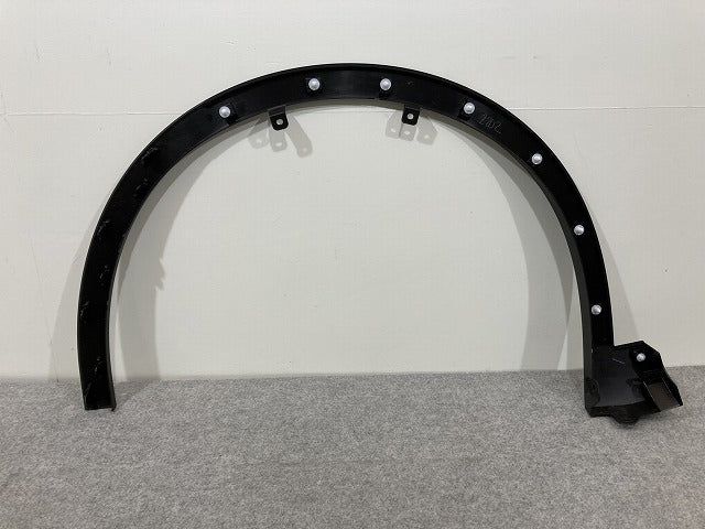 新車取り外し!クラウン クロスオーバー AZSH35 RS/TZSH35 純正 右 フロント フェンダーアーチモール 75601-30130(147531)