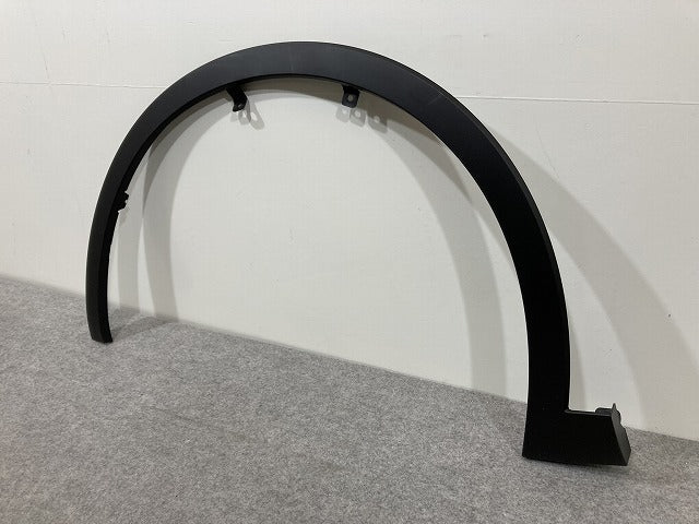 新車取り外し!クラウン クロスオーバー AZSH35 RS/TZSH35 純正 左 フロント フェンダーアーチモール 75602-30120 素地 トヨタ(147532)