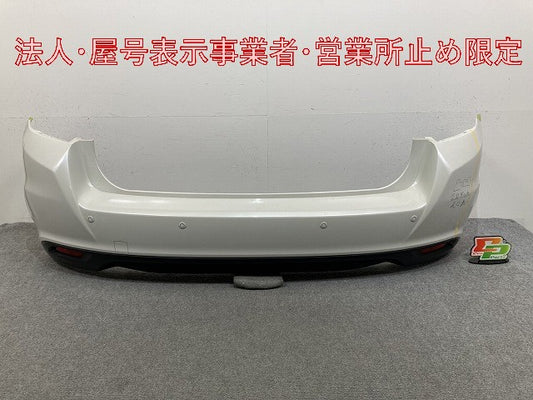 インプレッサ/スポーツ GT2/GT3/GT6/GT7 純正 リア バンパー リフレクター付 57704FL230 クリスタルホワイトパール K1X スバル(147543)