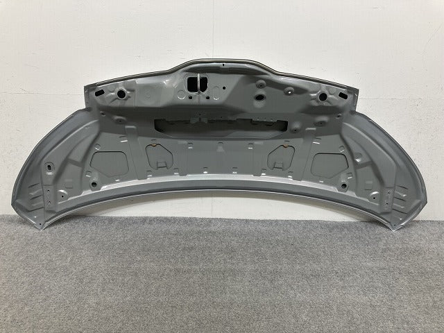 ルーミー/タンク/トール/ジャスティ M900A/S/F/M910A/S/F 純正 ボンネット/エンジンフード ブライトシルバーメタリック S28 トヨタ(145608)