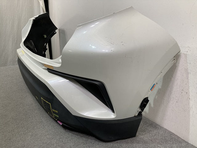 C-HR/CHR ZYX10/ZYX11/NGX50/NGX10 純正 リア バンパー 52159-10300 ホワイトパールクリスタルシャイン 070 トヨタ(147551)
