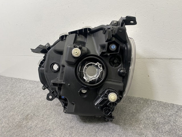 ムーヴ キャンバス/キャンパス LA800S/LA810S 純正 右 ヘッドライト/ランプ ハロゲン レベライザー 刻印5H KOITO 100-69039(147557)