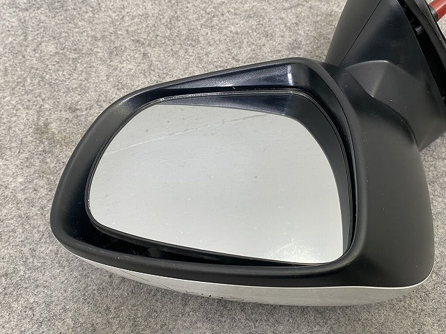 ワゴンR スマイル MX81S/MX91S 純正 右 ドアミラー 11線 ウインカー付 Murakami 045875/24427 ピュアホワイトパール ZVR スズキ(147559)